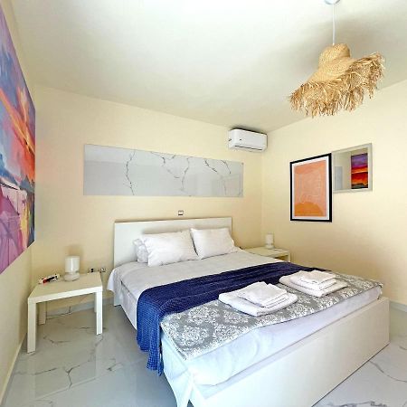 New Luxurious Apartment - 1 Minute From Elli Beach Rhodes City Kültér fotó